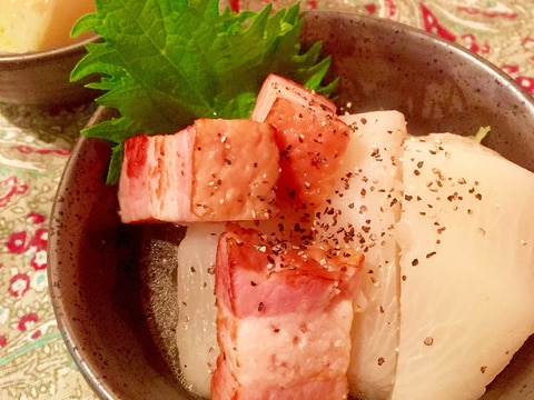 かぶと厚切りベーコンの洋風煮♩